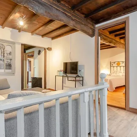 La Casa De Arriba Llanesvv525 As דירה Pendueles