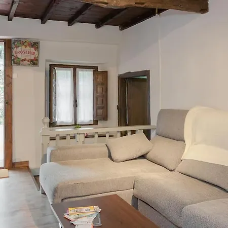 Apartament La Casa De Arriba Llanesvv525 As Pendueles